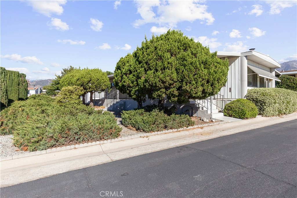 11050 Bryant Street 277