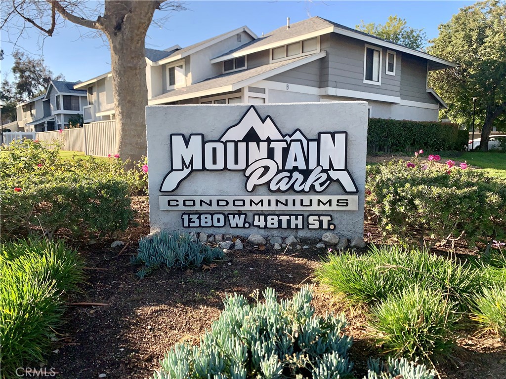 1380 W 48th Street 115
