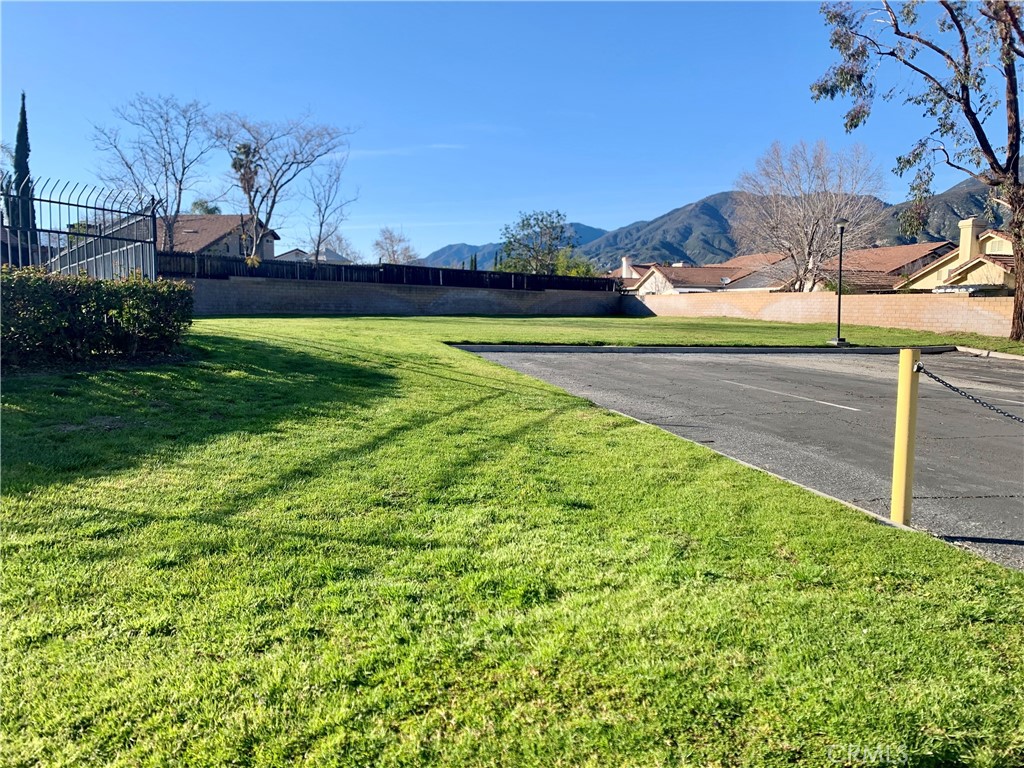 1380 W 48th Street 115