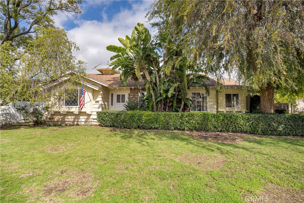 758 W Rosewood Court