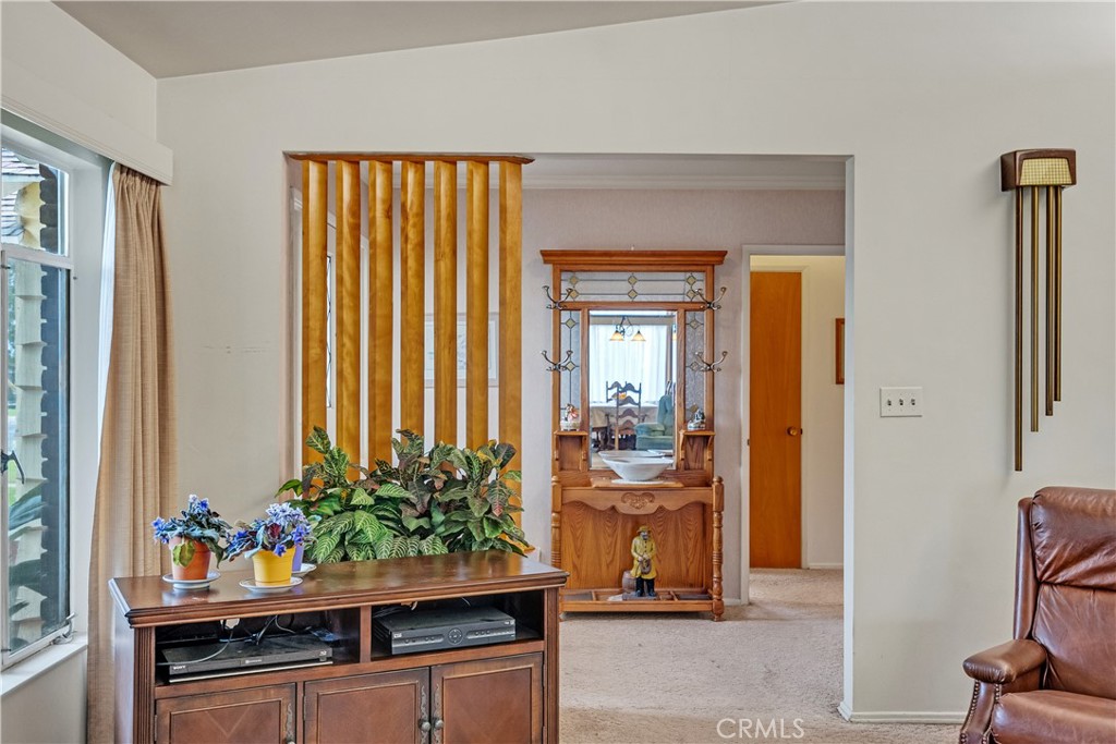 758 W Rosewood Court