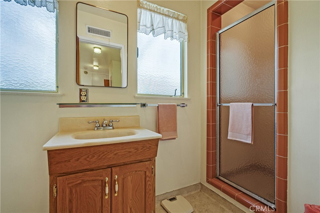 758 W Rosewood Court