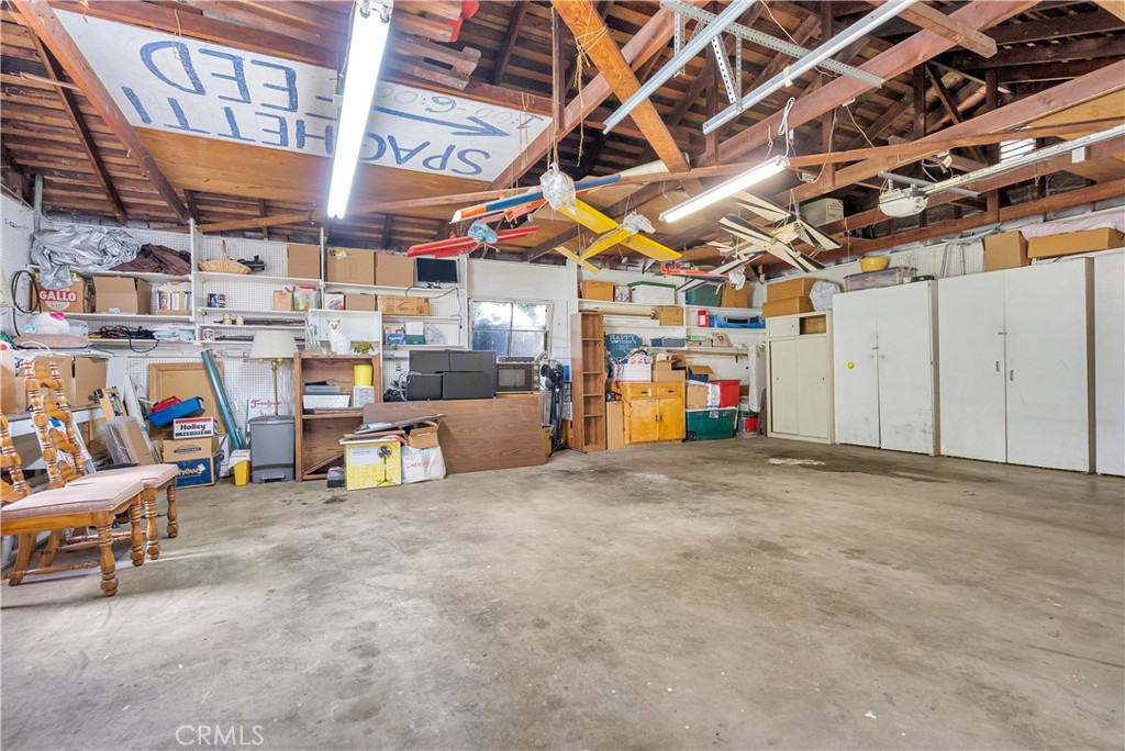 758 W Rosewood Court
