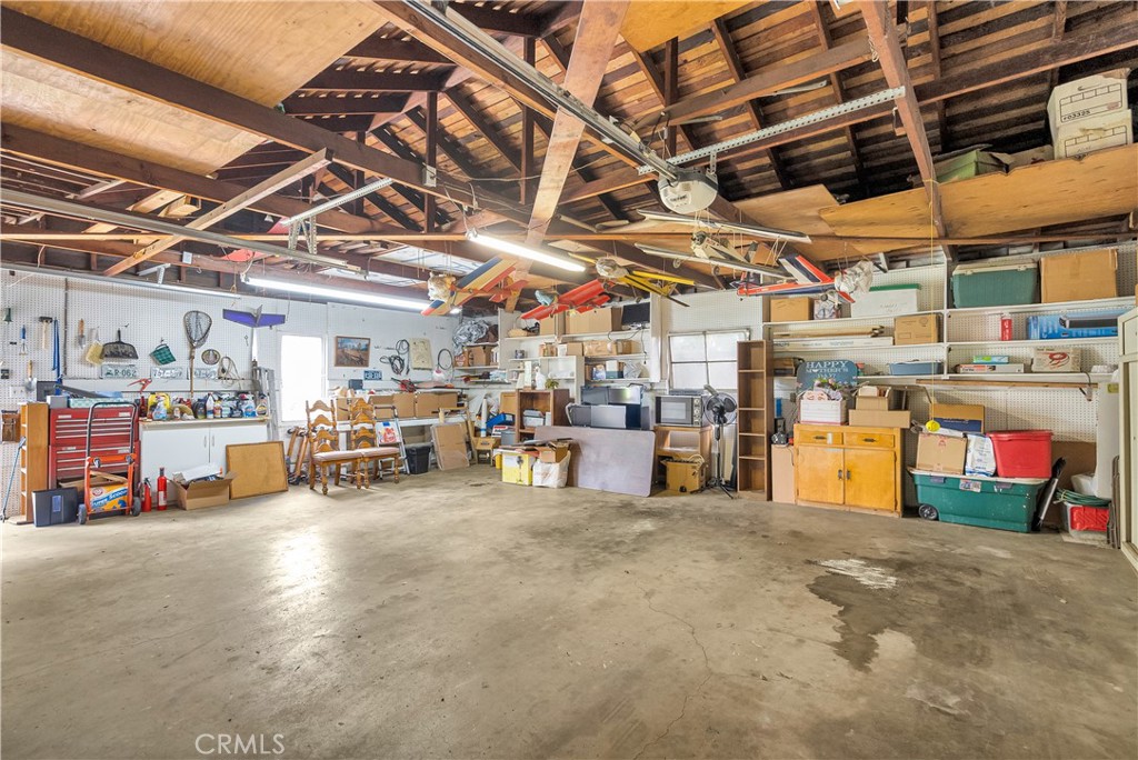758 W Rosewood Court