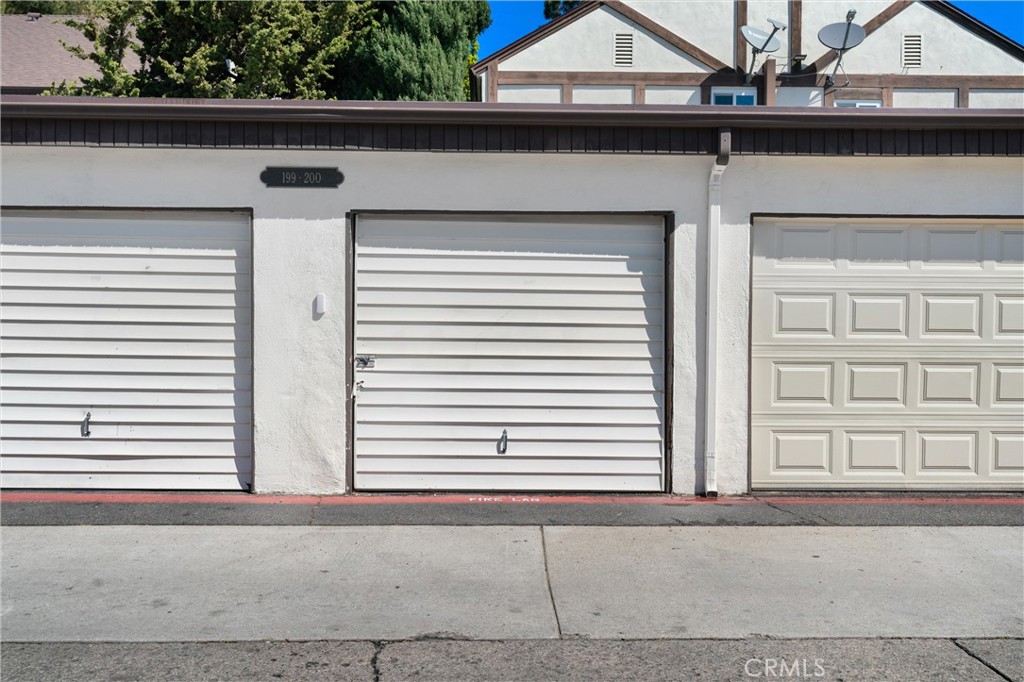 15506 Williams Street O