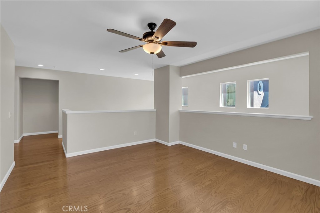 1645 Valley Falls Avenue