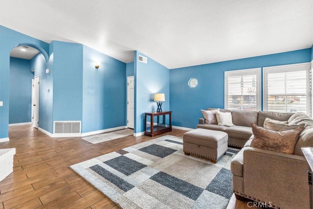 3142 Dave Circle