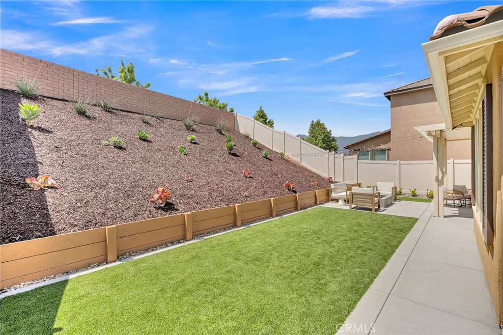 11423 Vista Way