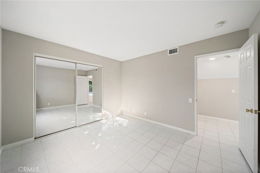 1032 Hyde Park Drive