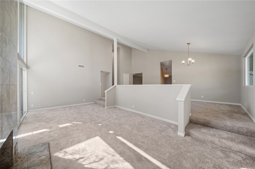 1032 Hyde Park Drive