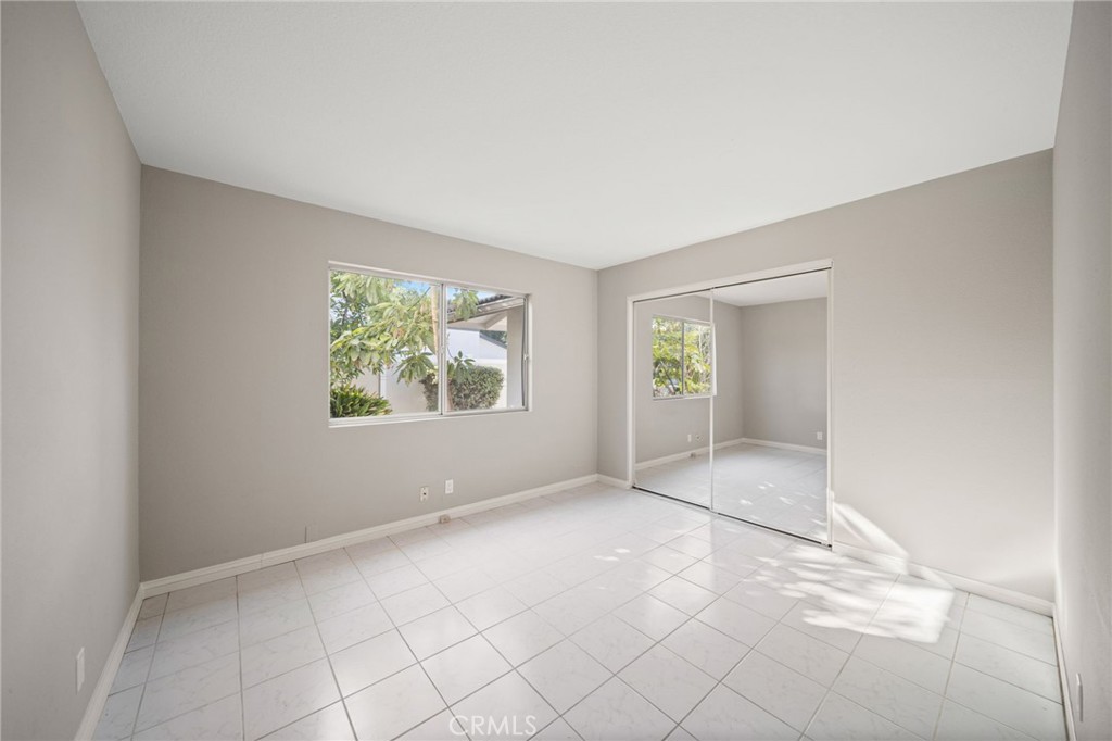 1032 Hyde Park Drive