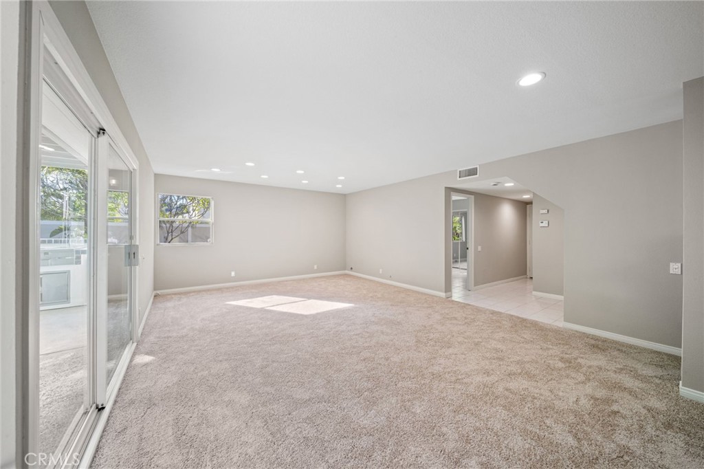 1032 Hyde Park Drive