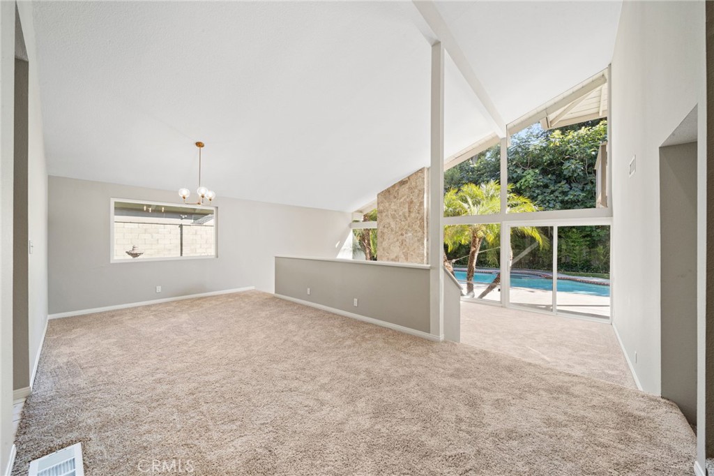 1032 Hyde Park Drive