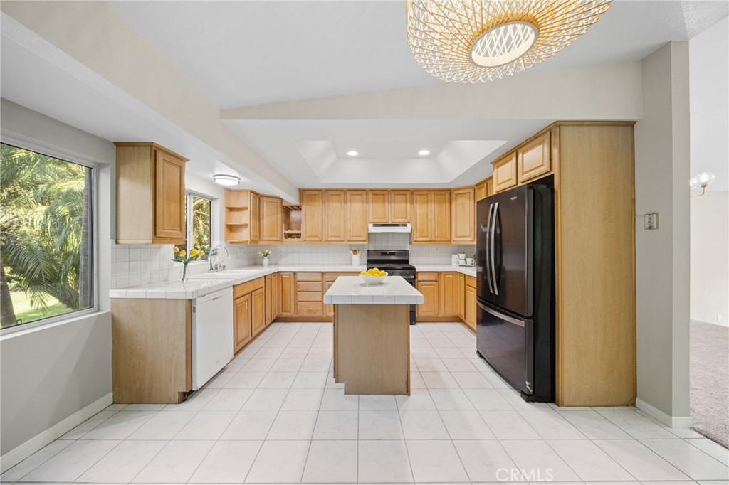 1032 Hyde Park Drive