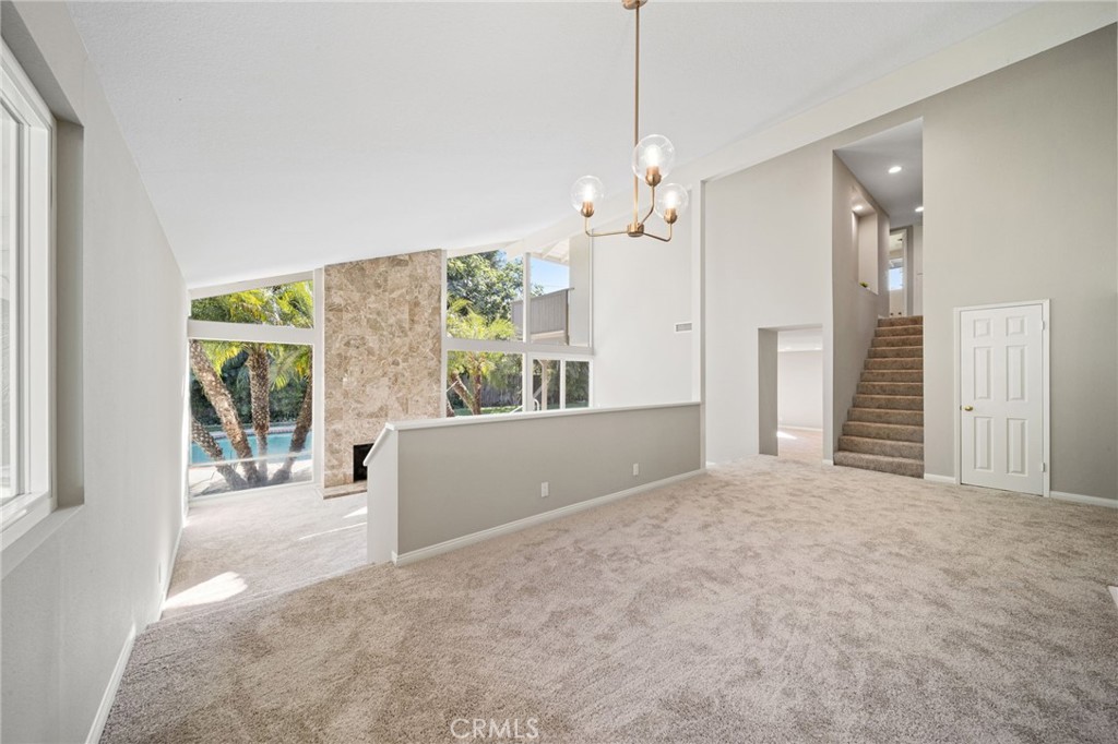 1032 Hyde Park Drive