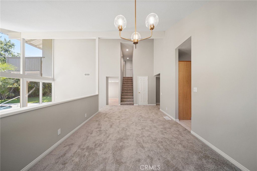 1032 Hyde Park Drive