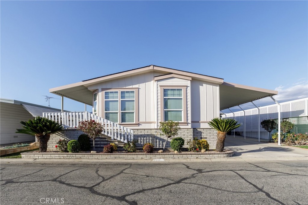 1400 W 13th Street 114
