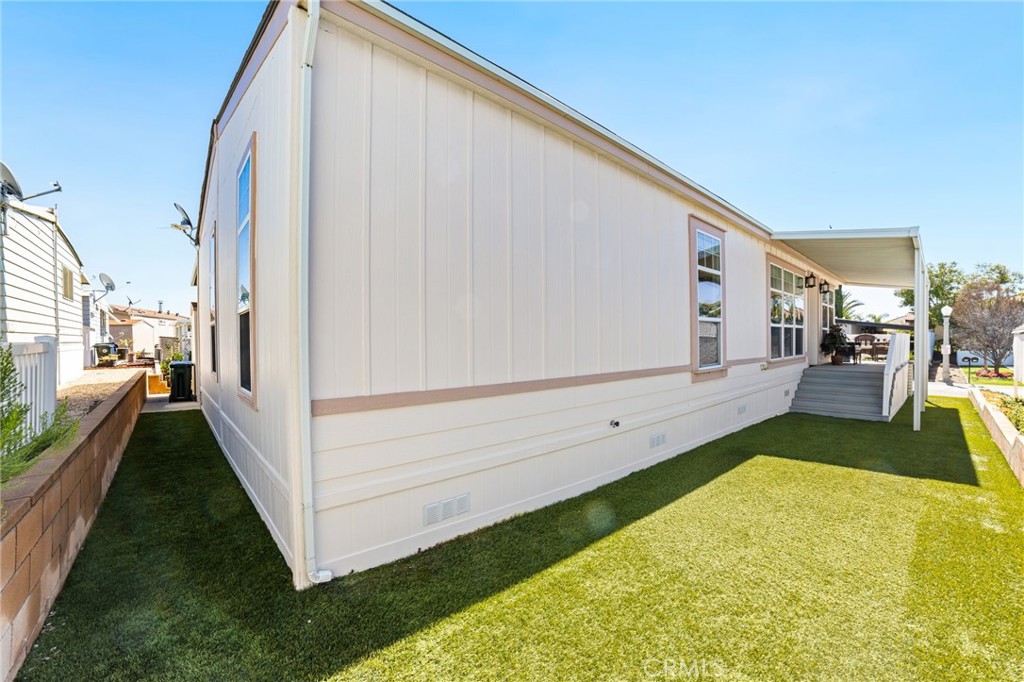 1400 W 13th Street 114