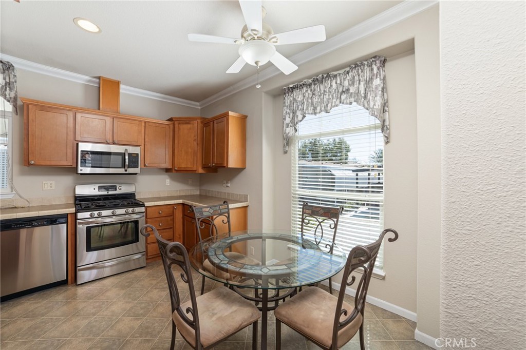 1400 W 13th Street 114