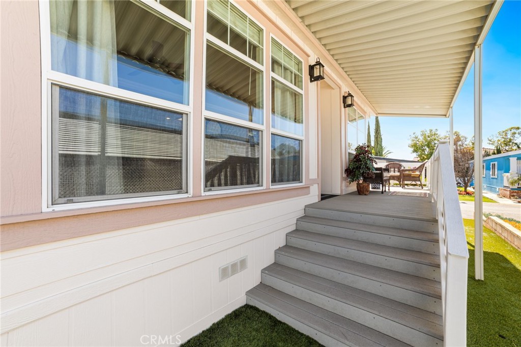 1400 W 13th Street 114