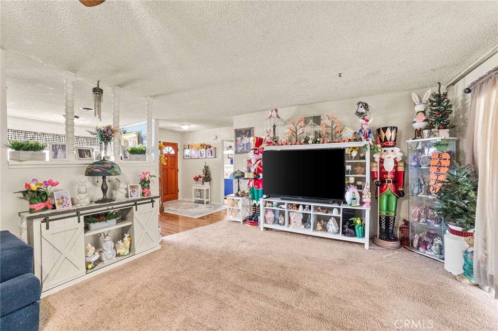 653 Clarion Place