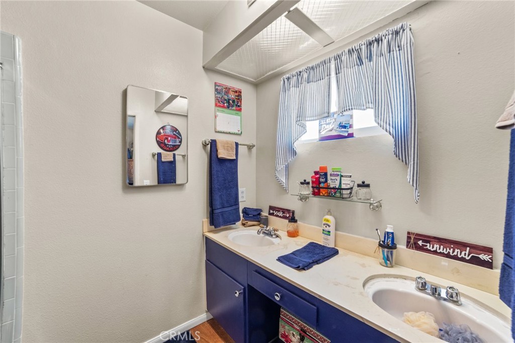653 Clarion Place
