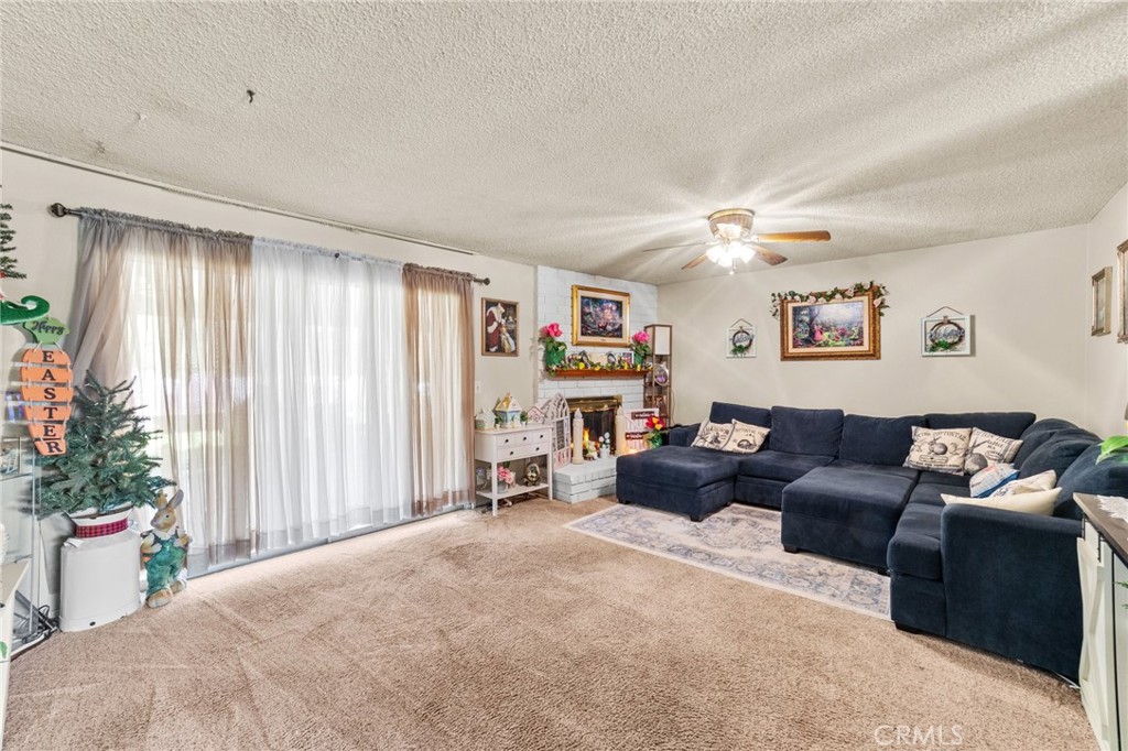 653 Clarion Place