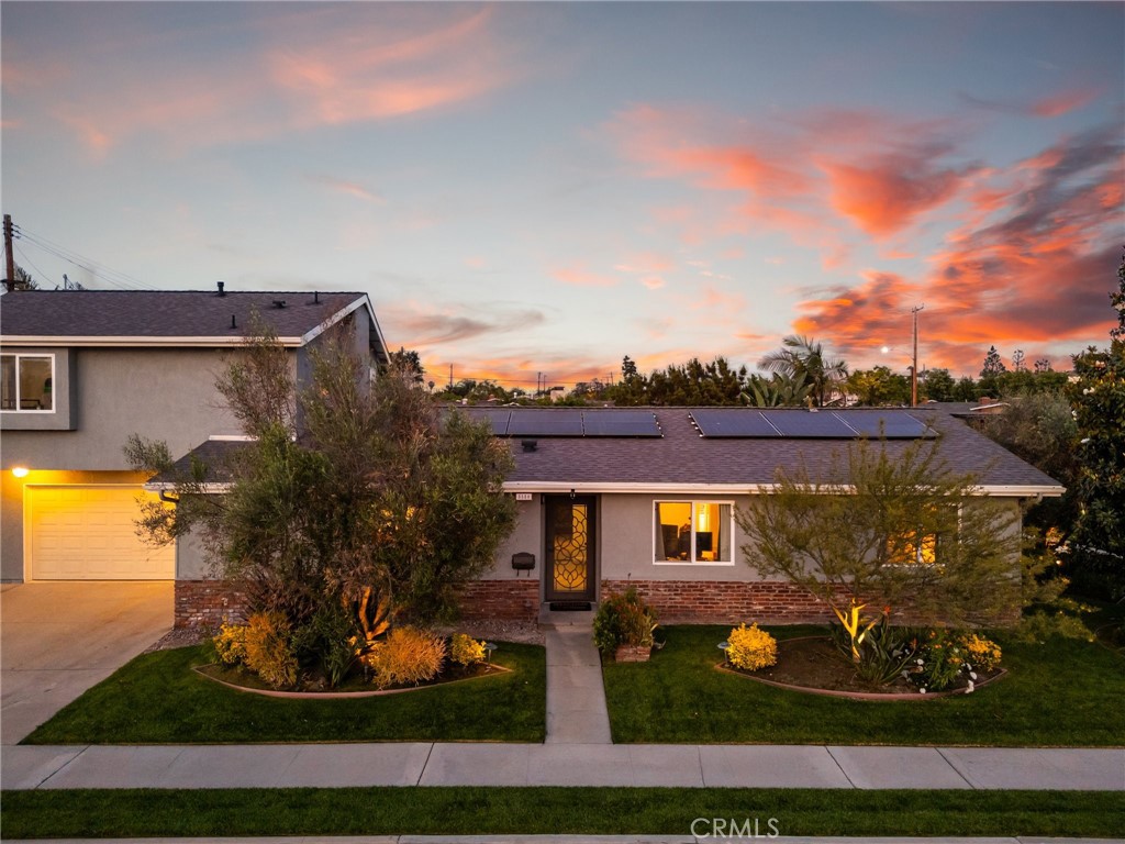 8880 Jefferson Drive