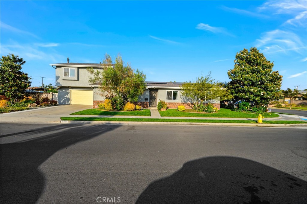 8880 Jefferson Drive