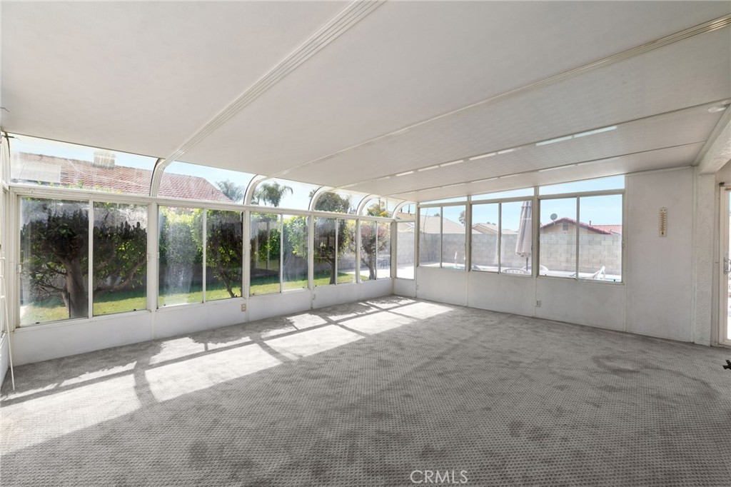 26337 Dracaea Avenue