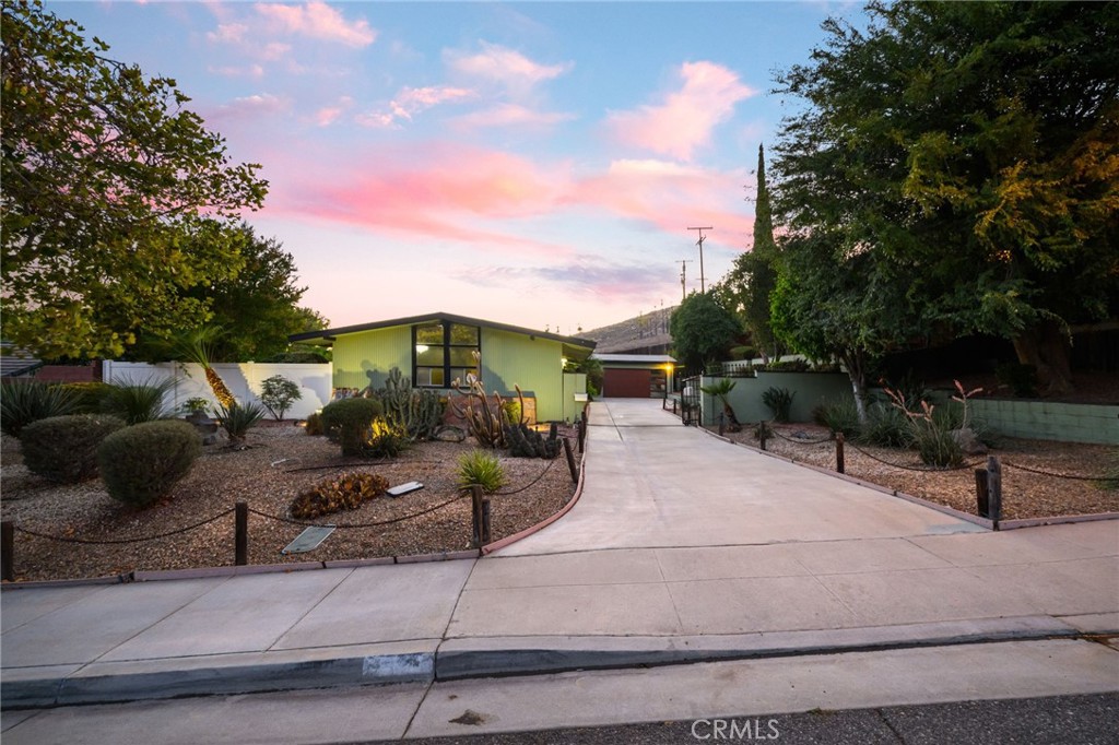 5649 Durango Road