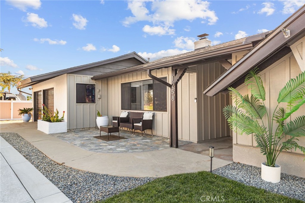 1258 Holly Lane