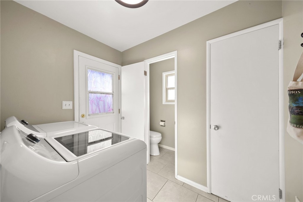 1258 Holly Lane