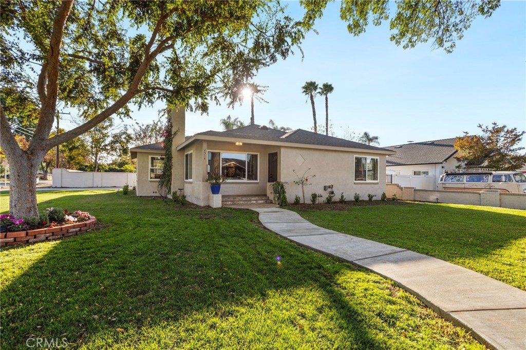 4514 Brentwood