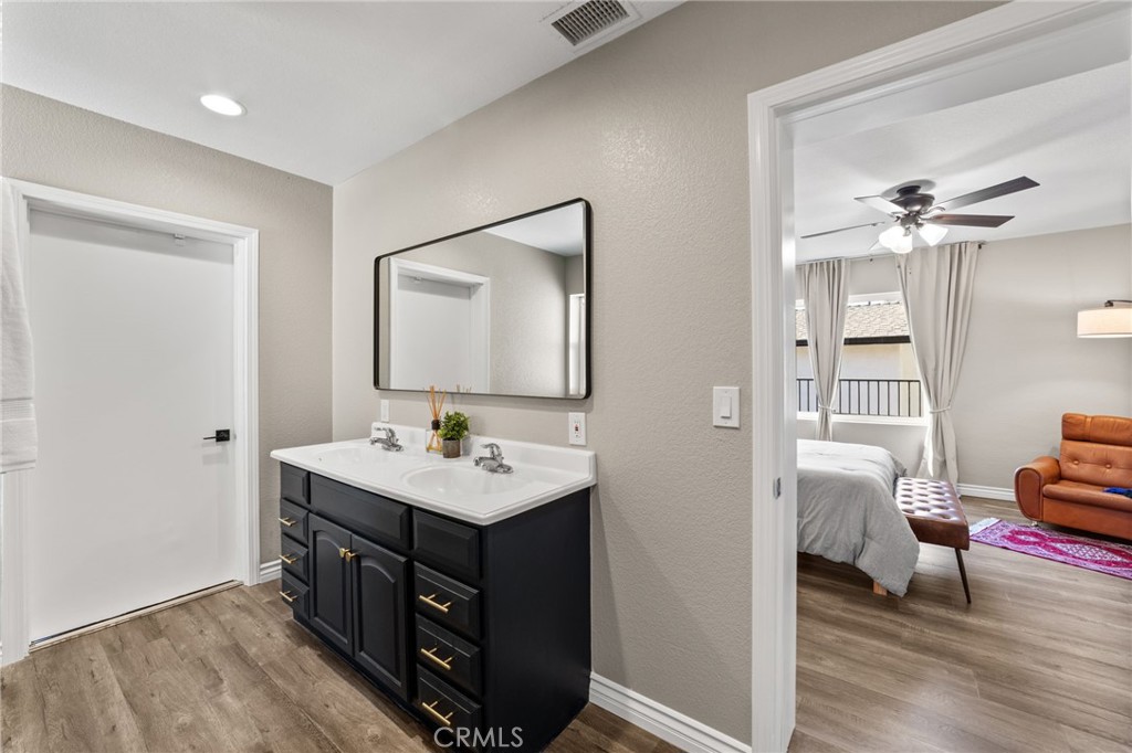 4514 Brentwood