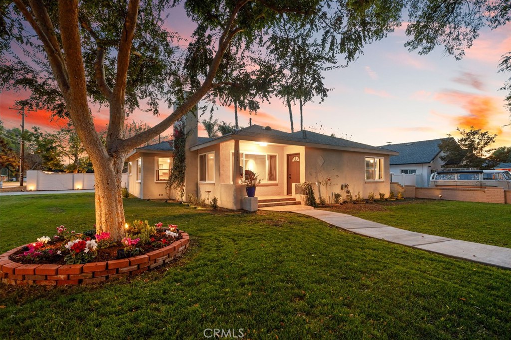 4514 Brentwood