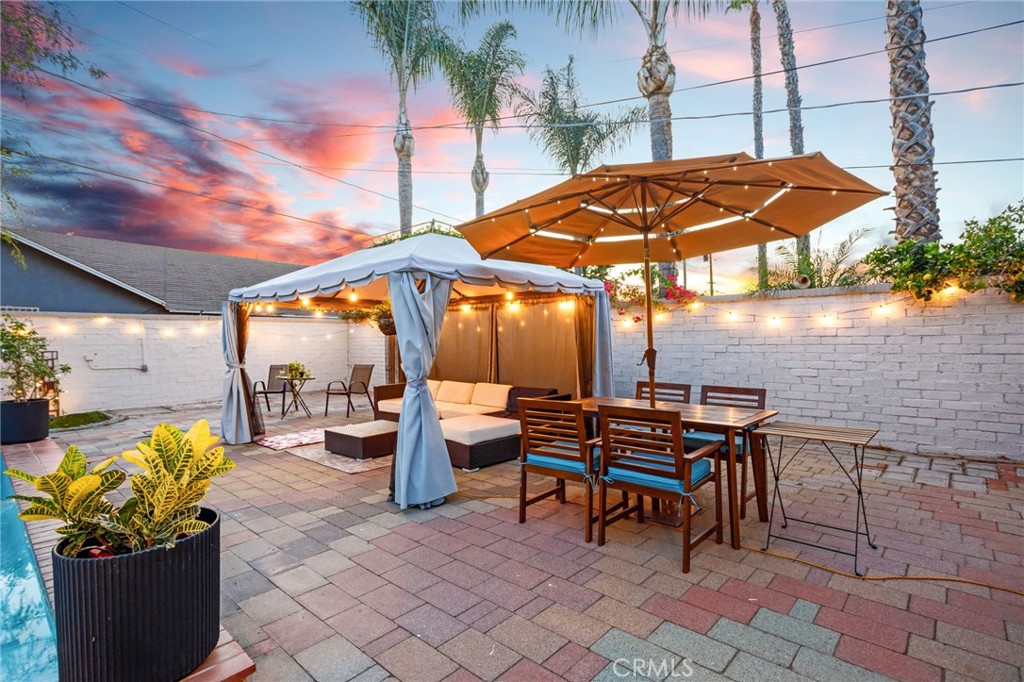 4514 Brentwood