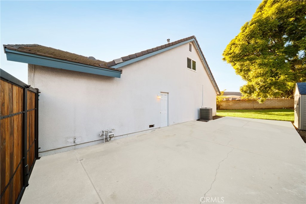 1325 Brenda Court