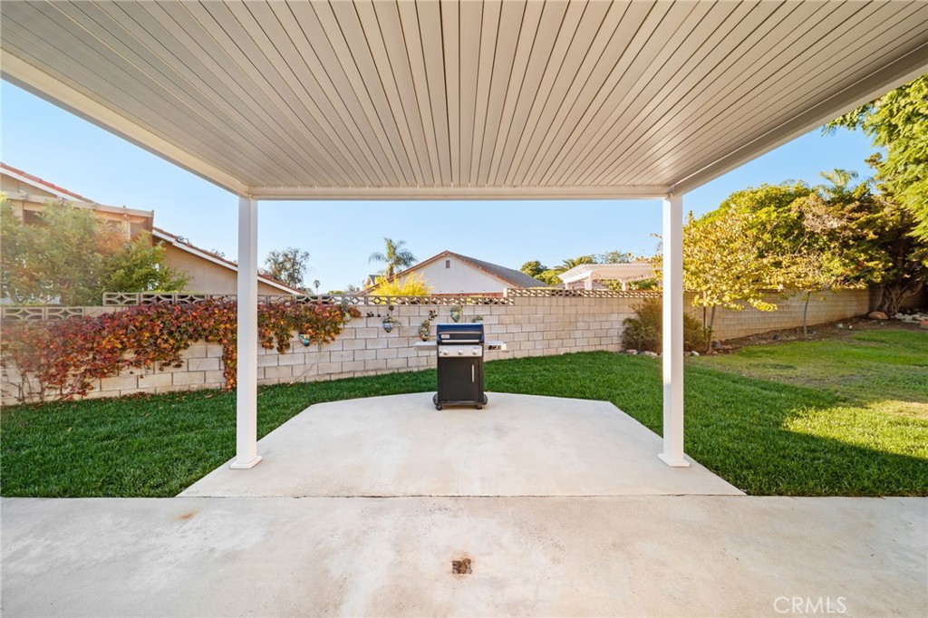 1325 Brenda Court