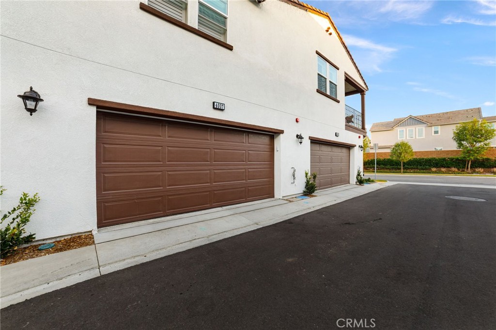 4037 Summer Way