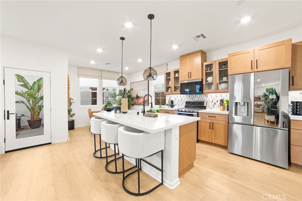 4037 Summer Way