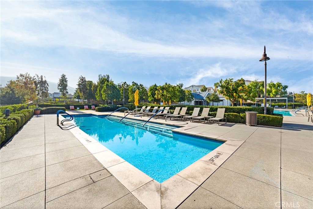 4037 Summer Way