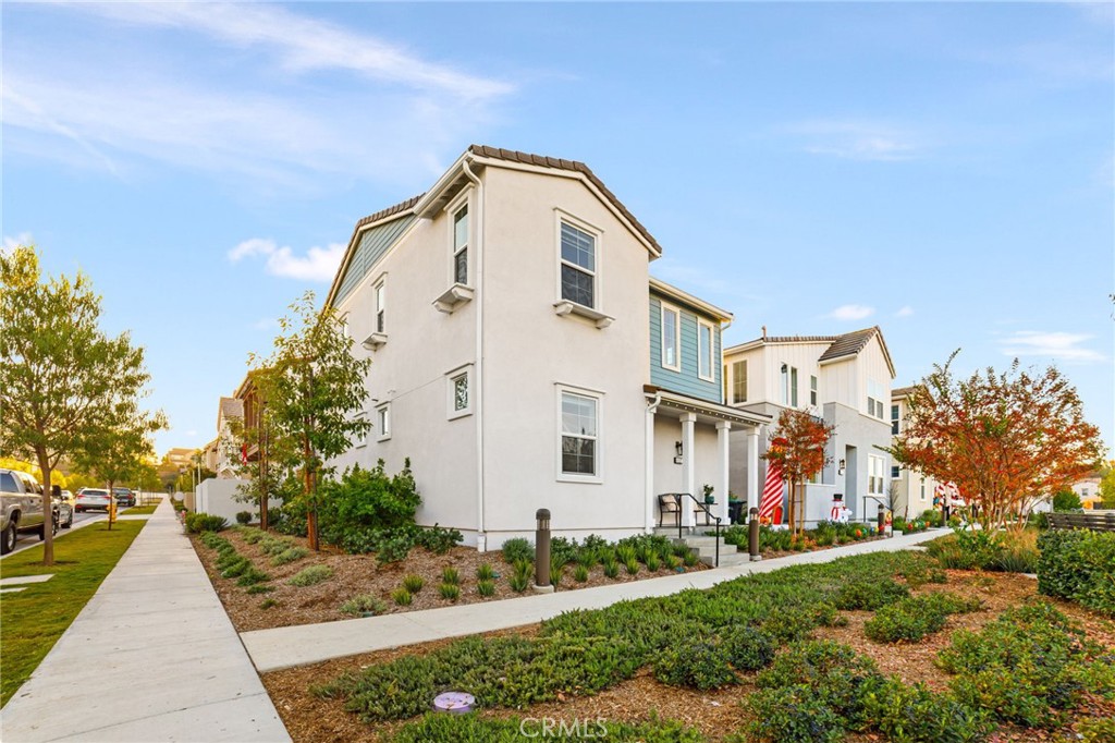 4037 Summer Way