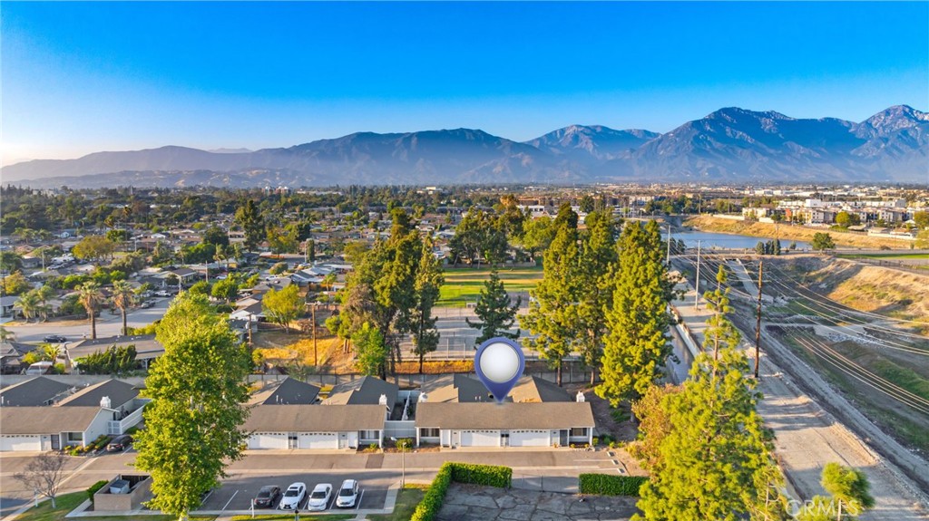 4630 San Jose T