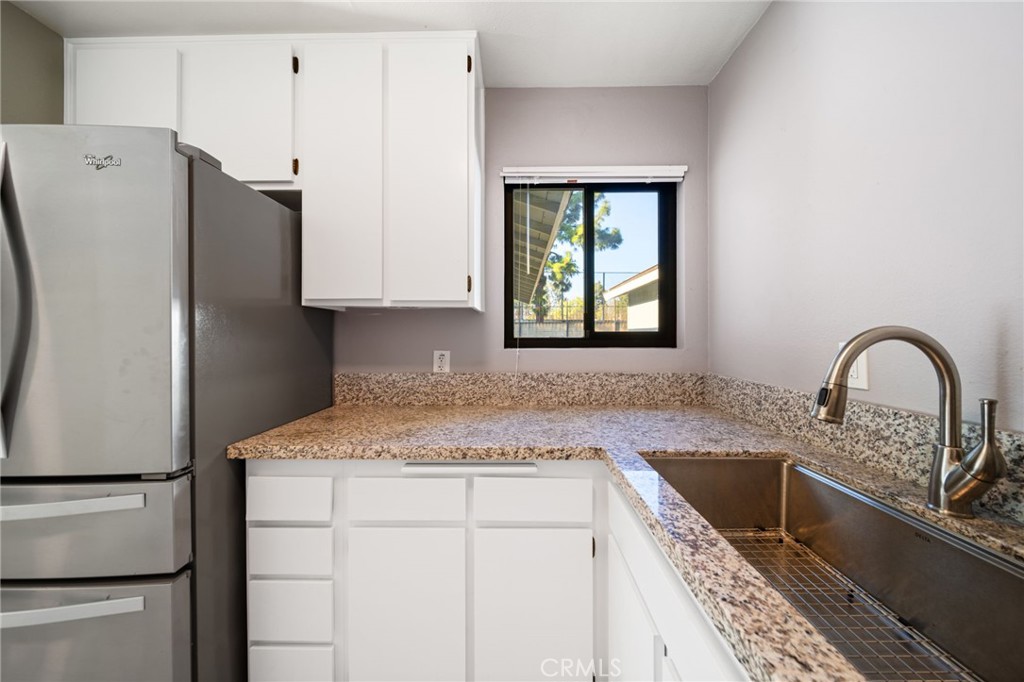 4630 San Jose T