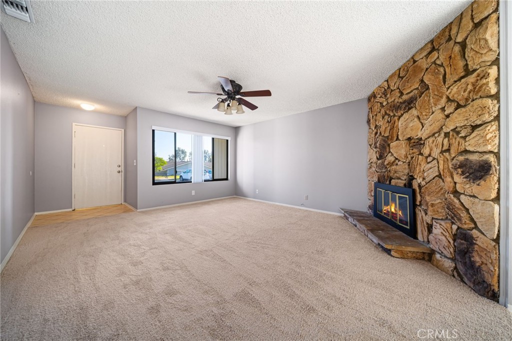 4630 San Jose T