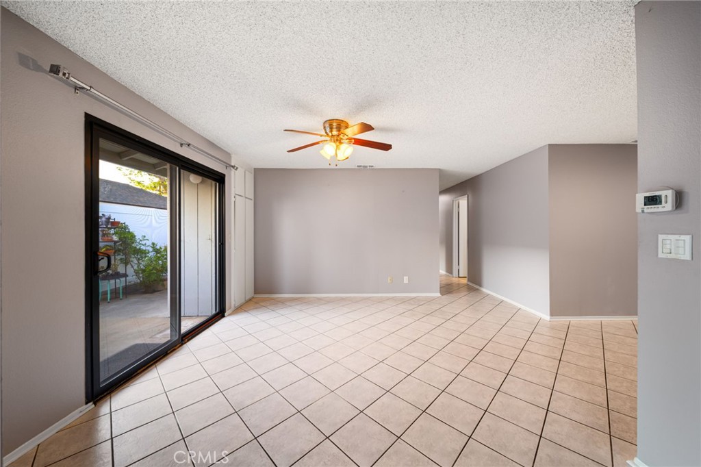 4630 San Jose T