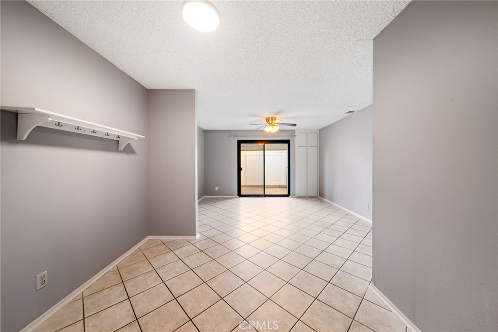 4630 San Jose T