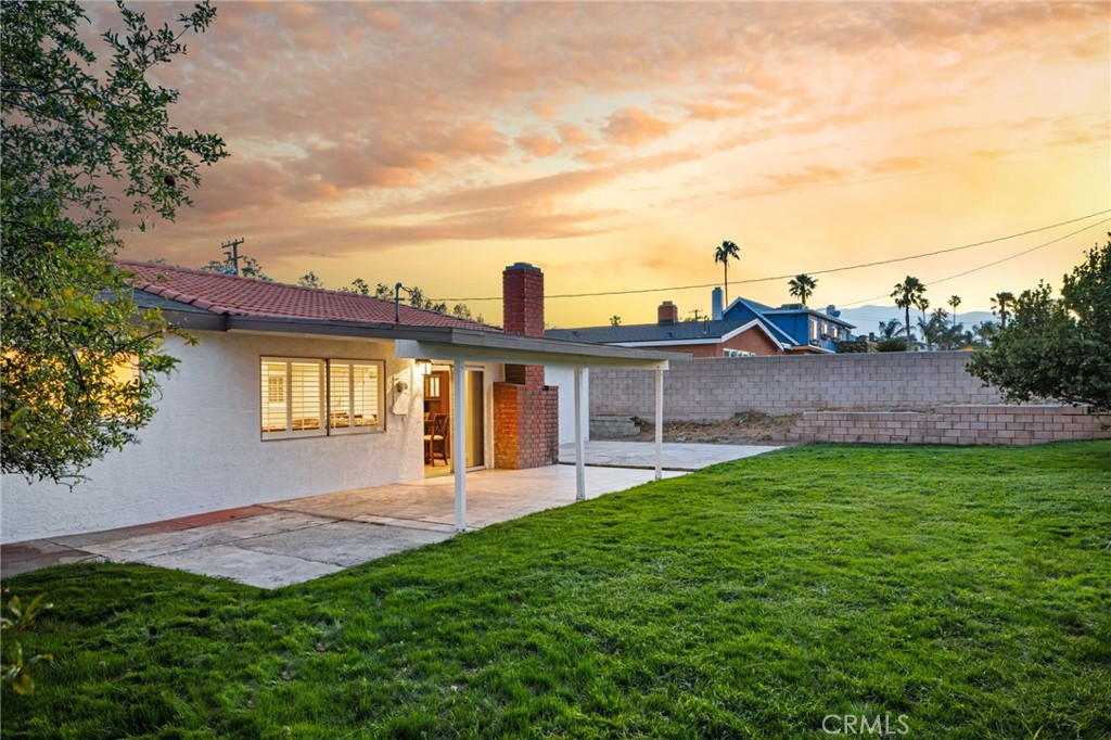 6113 Riverside