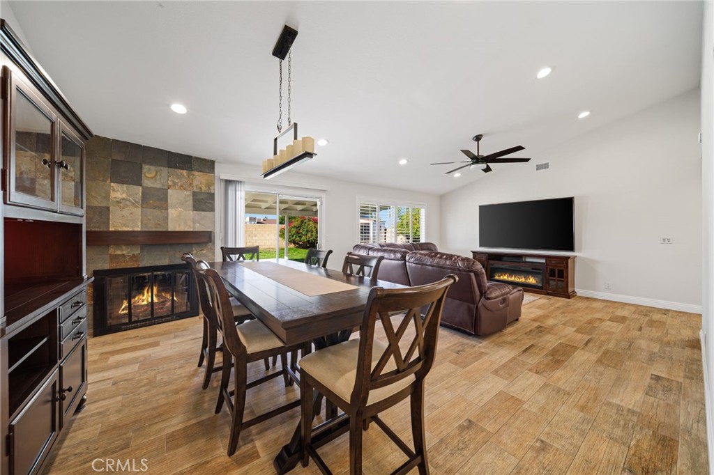 6113 Riverside